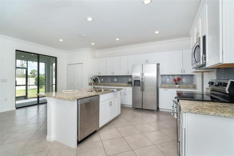 House in Venice, Florida 5 bedrooms, 300.17 sq.m. № 1442149 - photo 12