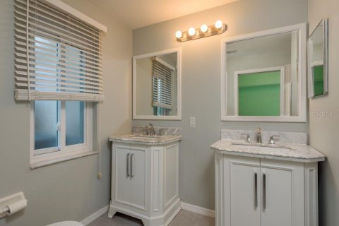 Casa en venta en Tarpon Springs, Florida, 3 dormitorios, 124.67 m2 № 1854414 - foto 19