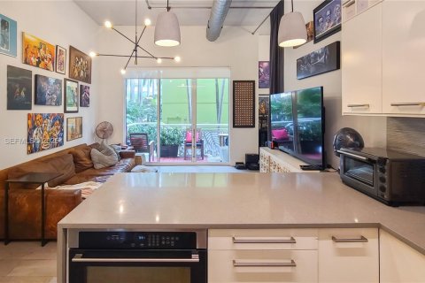 Купить кондоминиум в Майами, Флорида 2 спальни, 102.1м2, № 1986853 - фото 5