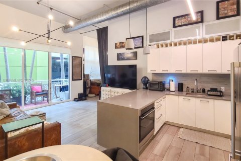 Купить кондоминиум в Майами, Флорида 2 спальни, 102.1м2, № 1986853 - фото 3