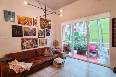 Купить кондоминиум в Майами, Флорида 2 спальни, 102.1м2, № 1986853 - фото 16