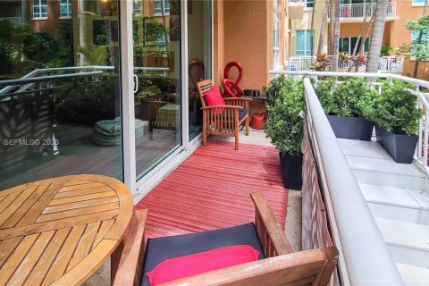 Купить кондоминиум в Майами, Флорида 2 спальни, 102.1м2, № 1986853 - фото 24