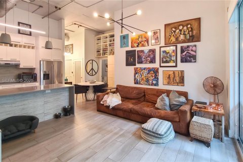 Купить кондоминиум в Майами, Флорида 2 спальни, 102.1м2, № 1986853 - фото 2