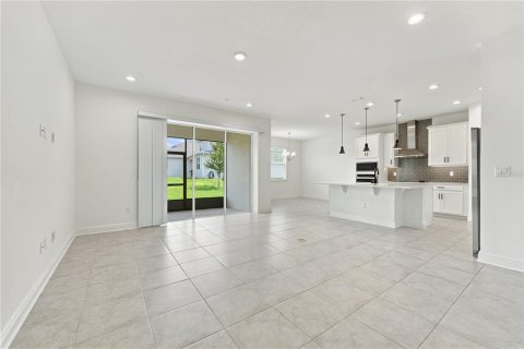 Villa ou maison à vendre à Clermont, Floride: 4 chambres, 272.95 m2 № 2415345 - photo 7