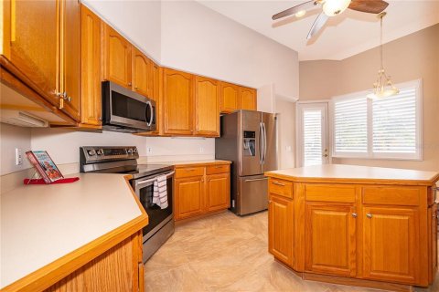 Villa ou maison à vendre à Oviedo, Floride: 3 chambres, 219.53 m2 № 2114093 - photo 6