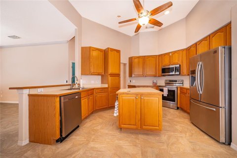 Villa ou maison à vendre à Oviedo, Floride: 3 chambres, 219.53 m2 № 2114093 - photo 8