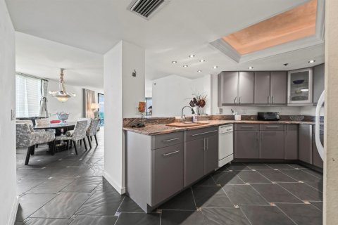 Condominio en venta en St. Lucie, Florida, 3 dormitorios, 175.77 m2 № 2244844 - foto 13
