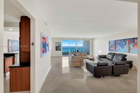 Condo in Aventura, Florida, 3 bedrooms  № 1475799 - photo 4