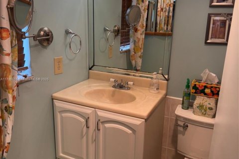 Condo in Margate, Florida, 2 bedrooms  № 1702013 - photo 19