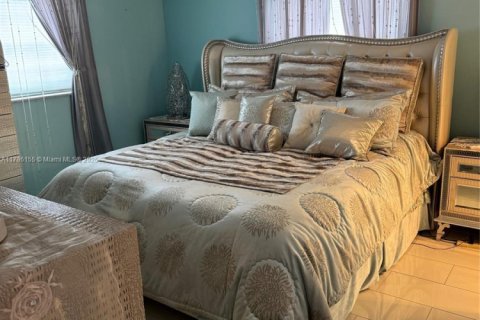 Condo in Margate, Florida, 2 bedrooms  № 1702013 - photo 21