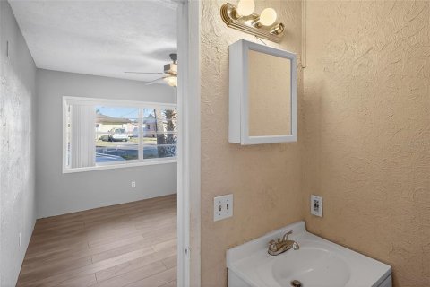 Casa en venta en South Daytona, Florida, 3 dormitorios, 118.17 m2 № 2094838 - foto 20