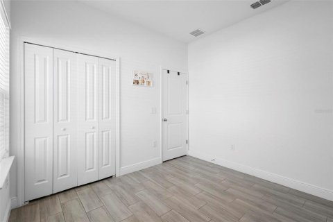 Duplex in Kissimmee, Florida 6 bedrooms, 220.18 sq.m. № 1634896 - photo 18