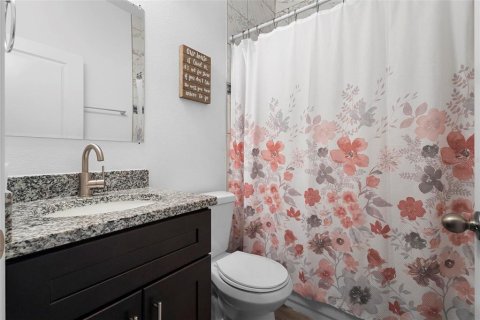 Duplex in Kissimmee, Florida 6 bedrooms, 220.18 sq.m. № 1634896 - photo 22