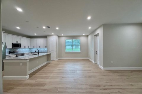Villa ou maison à vendre à Summerfield, Floride: 4 chambres, 191.1 m2 № 2408470 - photo 2