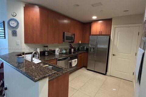 Condo in Weston, Florida, 1 bedroom  № 1953249 - photo 10