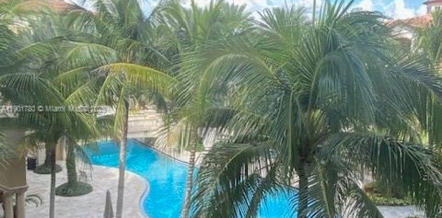 Condo in Weston, Florida, 1 bedroom  № 1953249