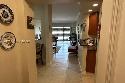 Condo in Weston, Florida, 1 bedroom  № 1953249 - photo 16