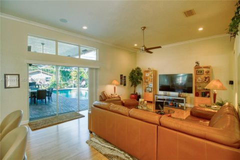 Villa ou maison à vendre à Coral Springs, Floride: 4 chambres, 253.16 m2 № 1997895 - photo 21