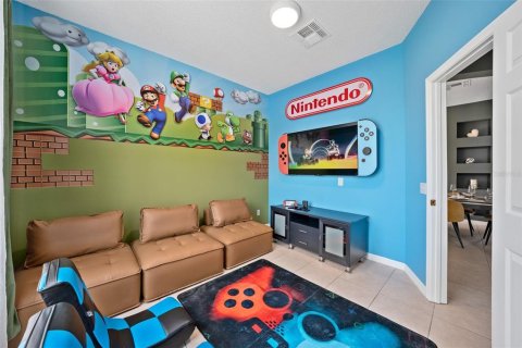 Casa en venta en Kissimmee, Florida, 7 dormitorios, 270.72 m2 № 1908024 - foto 6