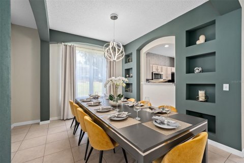 Casa en venta en Kissimmee, Florida, 7 dormitorios, 270.72 m2 № 1908024 - foto 7