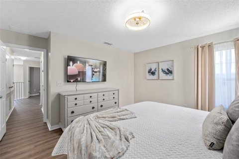 Casa en venta en Kissimmee, Florida, 7 dormitorios, 270.72 m2 № 1908024 - foto 30