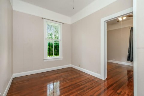 Villa ou maison à vendre à Tampa, Floride: 3 chambres, 94.2 m2 № 2359498 - photo 28