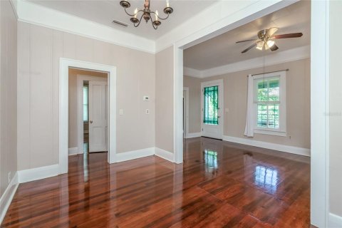 Villa ou maison à vendre à Tampa, Floride: 3 chambres, 94.2 m2 № 2359498 - photo 9