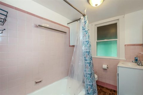 Villa ou maison à vendre à Tampa, Floride: 3 chambres, 94.2 m2 № 2359498 - photo 24