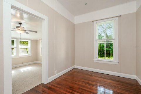 Villa ou maison à vendre à Tampa, Floride: 3 chambres, 94.2 m2 № 2359498 - photo 29