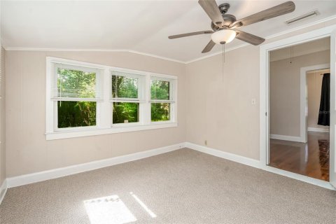 Villa ou maison à vendre à Tampa, Floride: 3 chambres, 94.2 m2 № 2359498 - photo 21