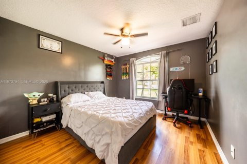 Купить виллу или дом в Локсахатчи-Гроувс, Флорида 3 спальни, 137.4м2, № 2036246 - фото 24