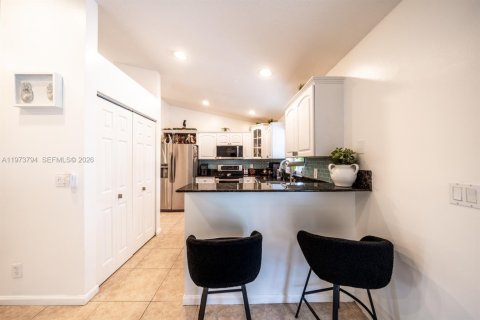 Купить виллу или дом в Локсахатчи-Гроувс, Флорида 3 спальни, 137.4м2, № 2036246 - фото 15