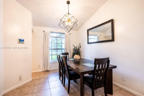 Купить виллу или дом в Локсахатчи-Гроувс, Флорида 3 спальни, 137.4м2, № 2036246 - фото 17