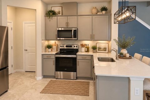 Touwnhouse à vendre à Sanford, Floride: 3 chambres, 162.39 m2 № 2386488 - photo 4
