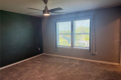 Touwnhouse à vendre à Sanford, Floride: 3 chambres, 162.39 m2 № 2386488 - photo 9
