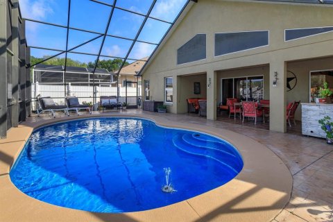House in Clermont, Florida 3 bedrooms, 171.22 sq.m. № 2091606 - photo 2