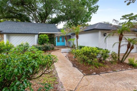 House in Longwood, Florida 3 bedrooms, 206.8 sq.m. № 2210605 - photo 3