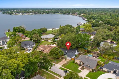 House in Longwood, Florida 3 bedrooms, 206.8 sq.m. № 2210605