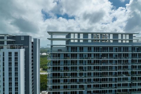 Condominio en alquiler en North Miami Beach, Florida, 4 dormitorios, 211.72 m2 № 1939933 - foto 5