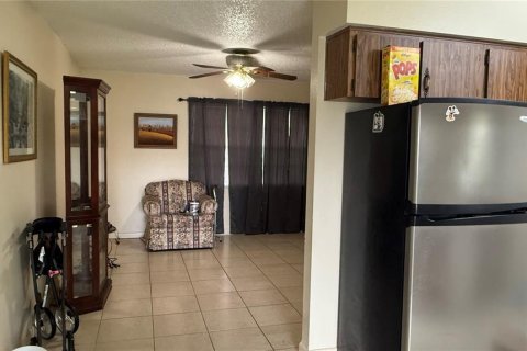 House in Kissimmee, Florida 2 bedrooms, 95.22 sq.m. № 1792069 - photo 14