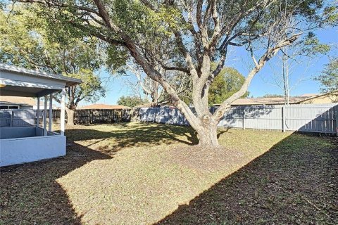 House in Kissimmee, Florida 2 bedrooms, 95.22 sq.m. № 1792069 - photo 13