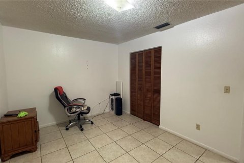 House in Kissimmee, Florida 2 bedrooms, 95.22 sq.m. № 1792069 - photo 24