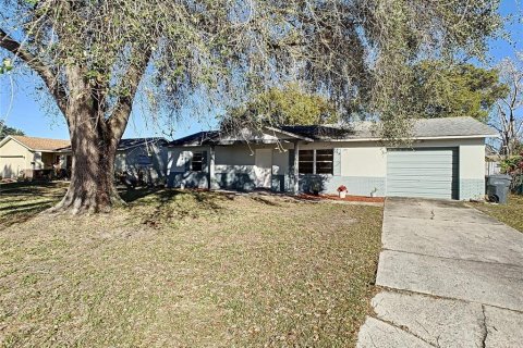 House in Kissimmee, Florida 2 bedrooms, 95.22 sq.m. № 1792069 - photo 1