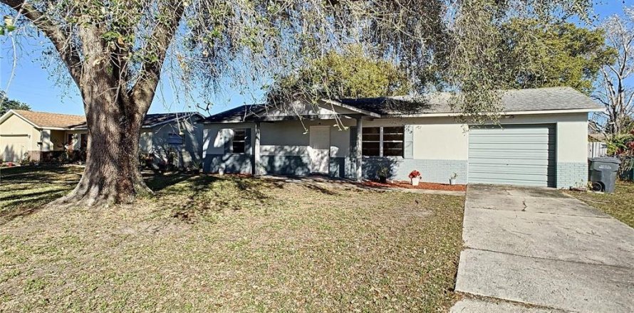 House in Kissimmee, Florida 2 bedrooms, 95.22 sq.m. № 1792069