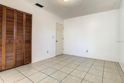 House in Kissimmee, Florida 2 bedrooms, 95.22 sq.m. № 1792069 - photo 7