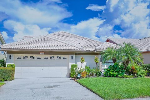 House in Palm Harbor, Florida 4 bedrooms, 151.8 sq.m. № 2352464