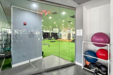 Снять в аренду кондоминиум в Майами-Бич, Флорида 50.45м2, № 1991918 - фото 23