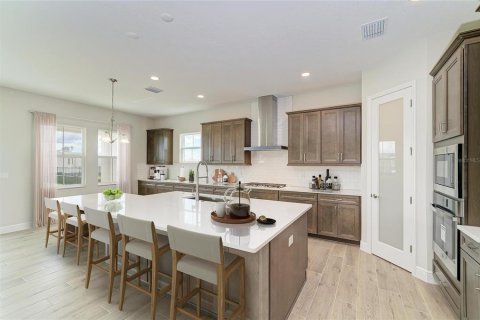 Casa en venta en Parrish, Florida, 5 dormitorios, 327.48 m2 № 2139765 - foto 2