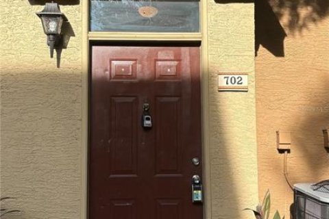 Condo in Orlando, Florida, 2 bedrooms № 2391476 - photo 2