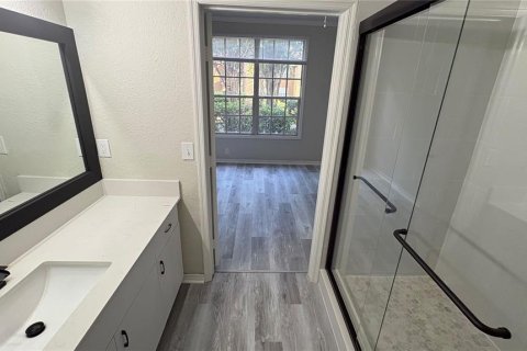 Condo in Orlando, Florida, 2 bedrooms № 2391476 - photo 18
